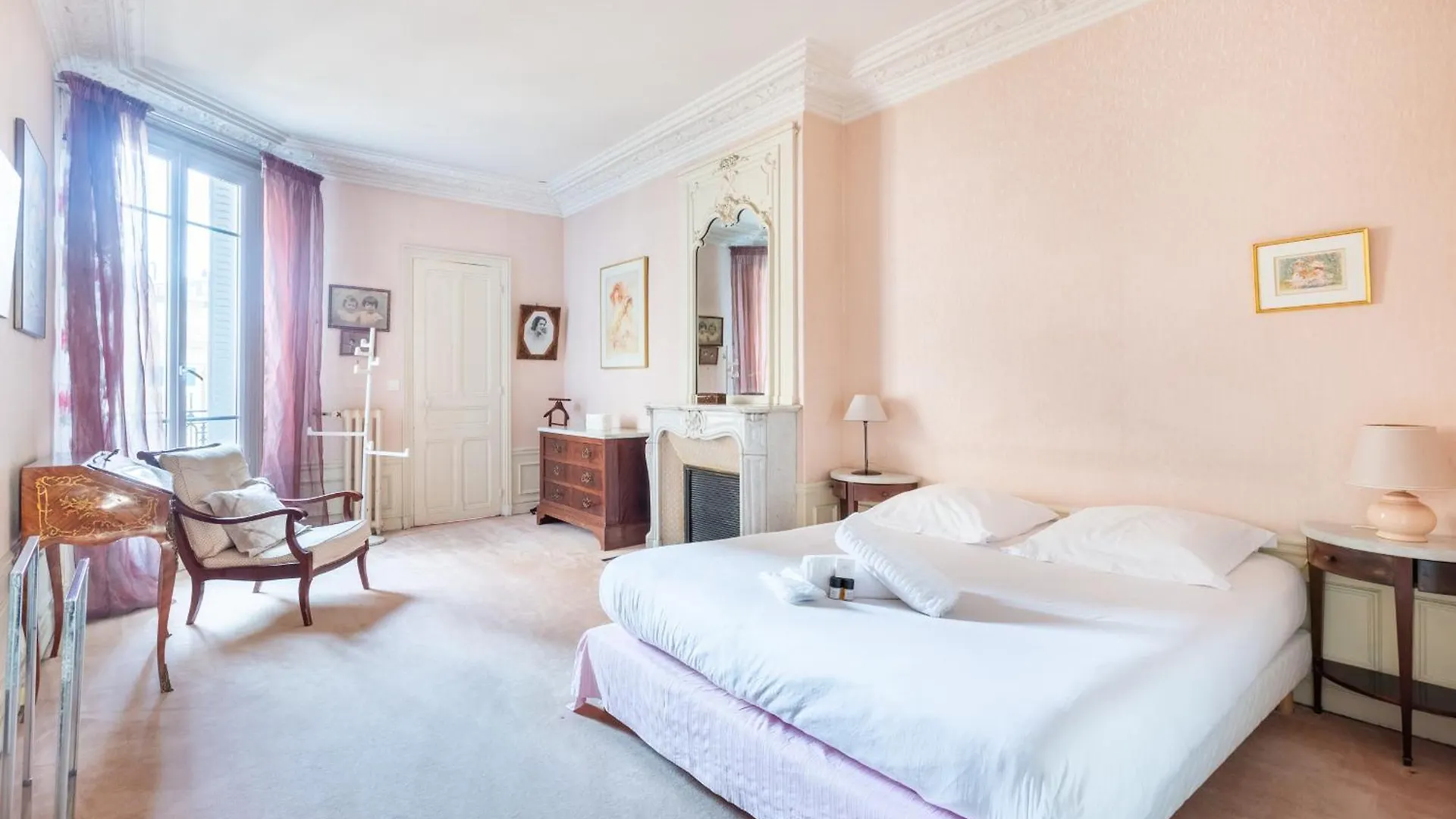Le Laos - Tour Eiffel - Metro 6 Cambronne Apartment Paris