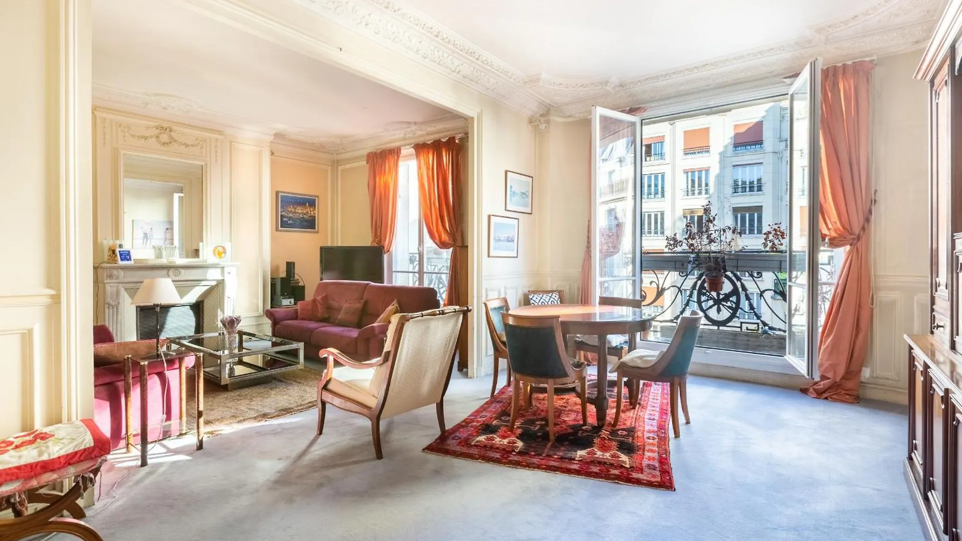 Le Laos - Tour Eiffel - Metro 6 Cambronne Apartment